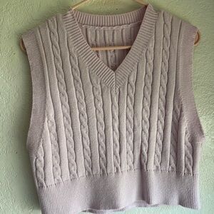 Cable Knit Sleeveless Sweater Vest - light pink